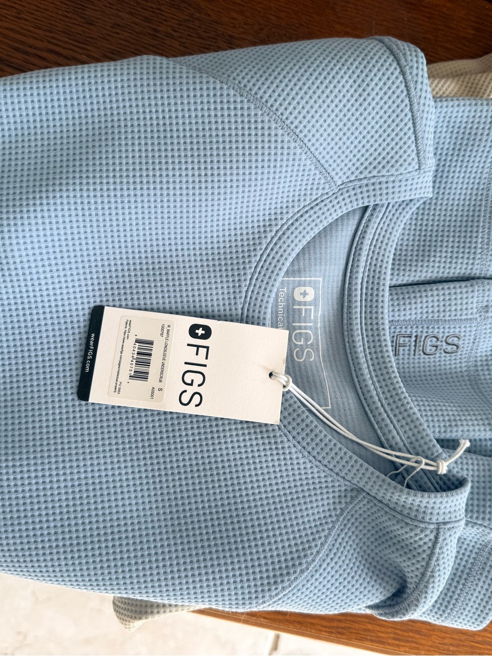 FIGS Technical Collection Waffle Underscrubs set of 2 size SMALL - Picture 2 of 4